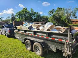 Professional Junk Removal Services in Meadow Oaks, FL